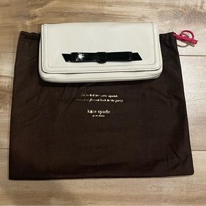 LAST CHANCE BEFORE DONATION Kate spade clutch